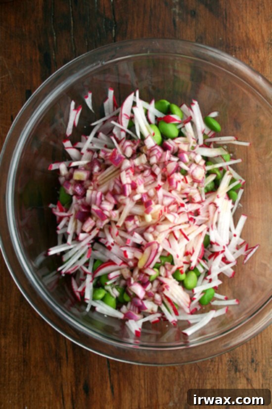 Τι κάνουμε τα ραπανάκια 8 ραπανάκια και edamame με ντρέσινγκ