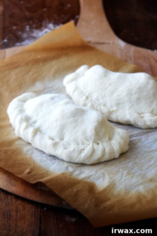 Τα Διάσημα Καλτσόνε του Chez Panisse 8 Καλτσόνε έτοιμο για ψήσιμο