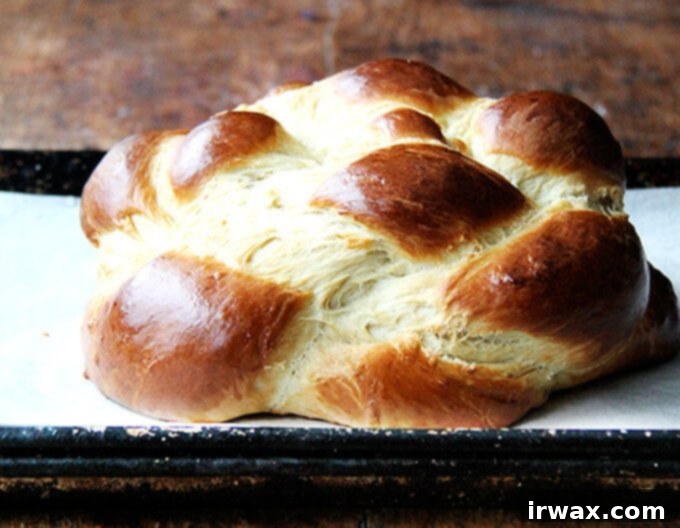 12 Βασικές και Εύκολες Συνταγές Ψωμιού 7 Challah, παραδοσιακό εβραϊκό πλεκτό ψωμί