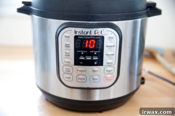Σε Χρόνο Μηδέν: Μπάλι Τσίκεν ή Ρεβύθια 9 Μια Instant Pot ρυθμισμένη στα 10 λεπτά υψηλής πίεσης.