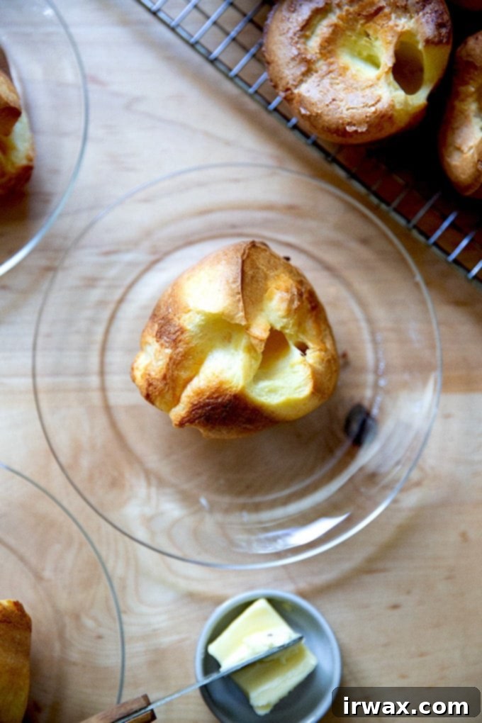 Φουσκωτά Γιορκσάιρ 13 Ένα popover σε πιάτο.