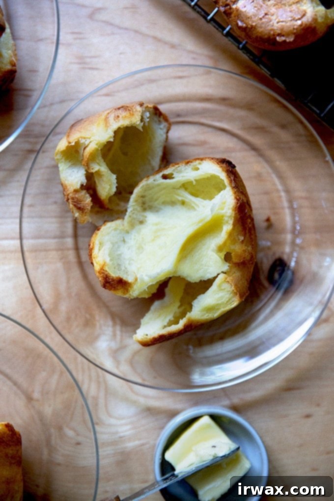 Φουσκωτά Γιορκσάιρ 14 Ένα popover σε πιάτο.