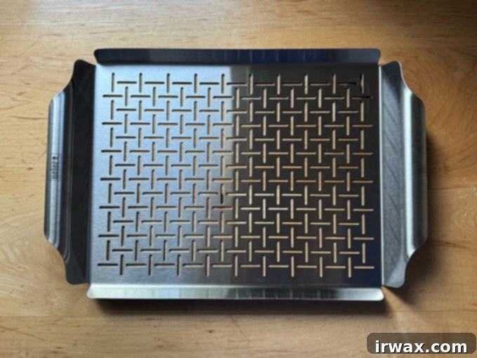 9 Προτάσεις Δώρων για την Ημέρα του Πατέρα 3 Weber grill tray.