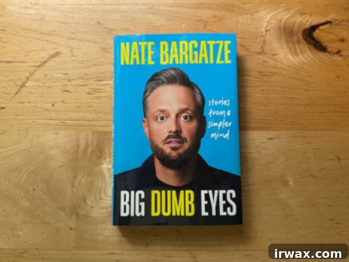 9 Προτάσεις Δώρων για την Ημέρα του Πατέρα 6 Big Dumb Eyes by Nate Bargatze.