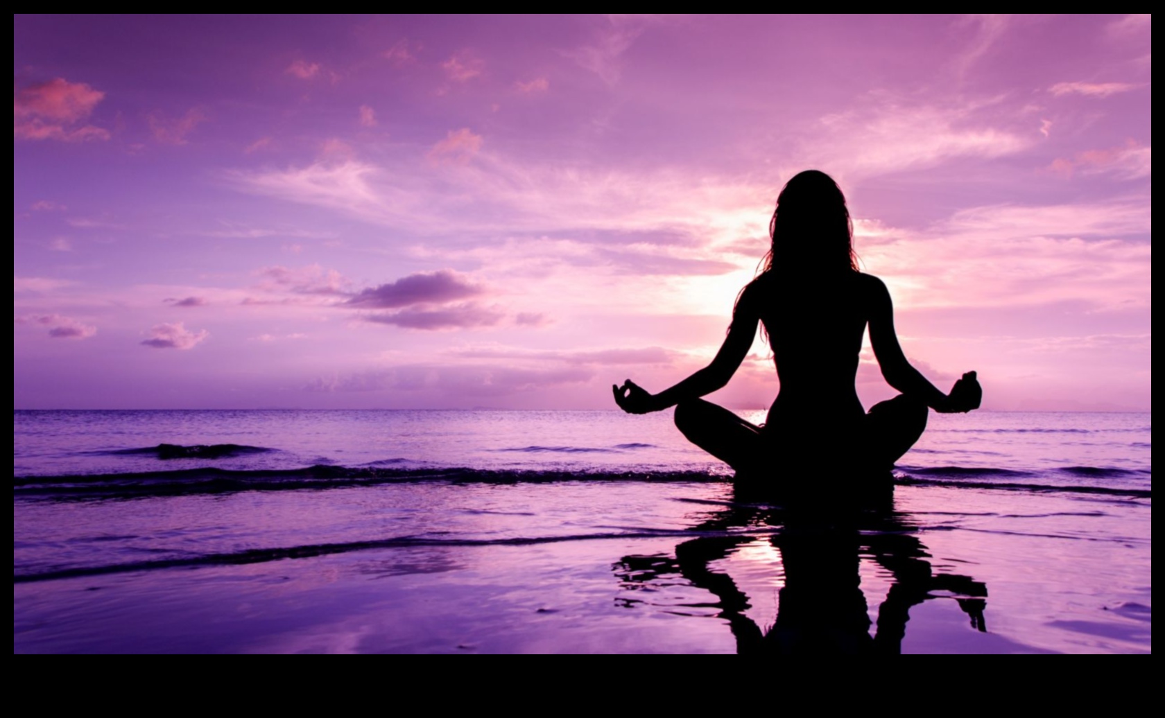 Meditative Flow Ένας οδηγός για την εύρεση της ειρήνης στην πρακτική της γιόγκα 5 Διαλογιστική ροή: Ανακαλύπτοντας την ειρήνη στην πρακτική της γιόγκα