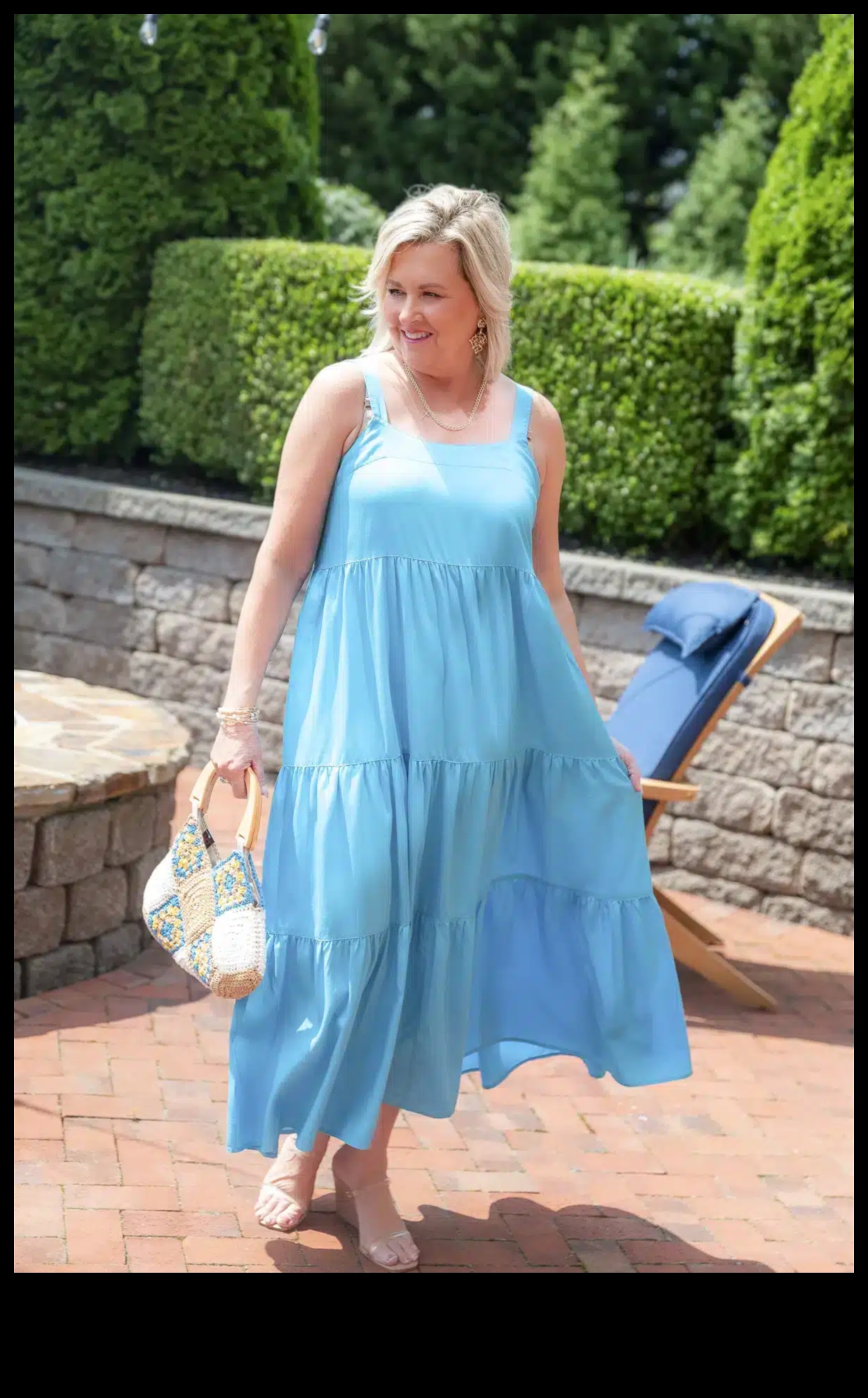 Sunny Styles: Ζεστά καλοκαιρινά σύνολα για τις μέρες της τάσης