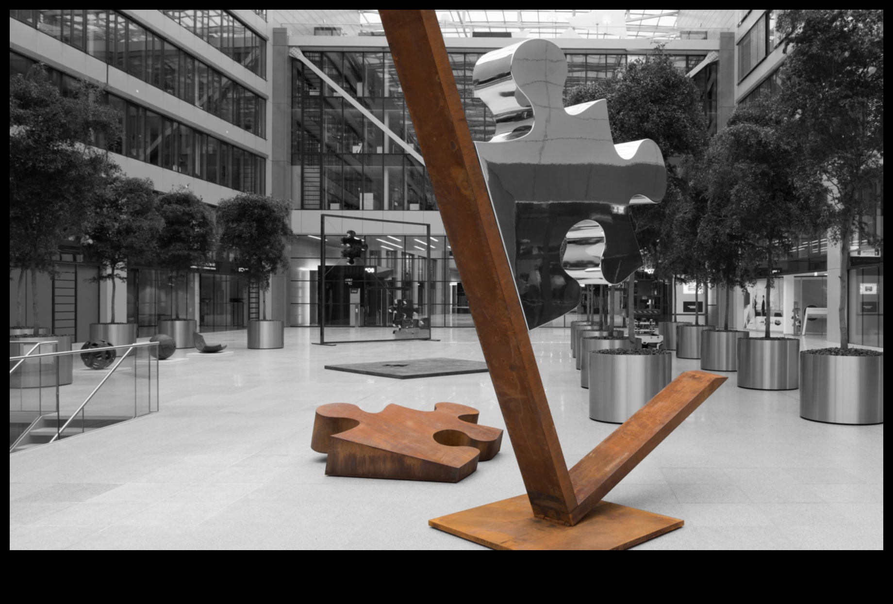 Γλυπτά στη Γη Μια διαχρονική μορφή τέχνης 2 Earthbound Sculptures: The Fusion of Nature and Art