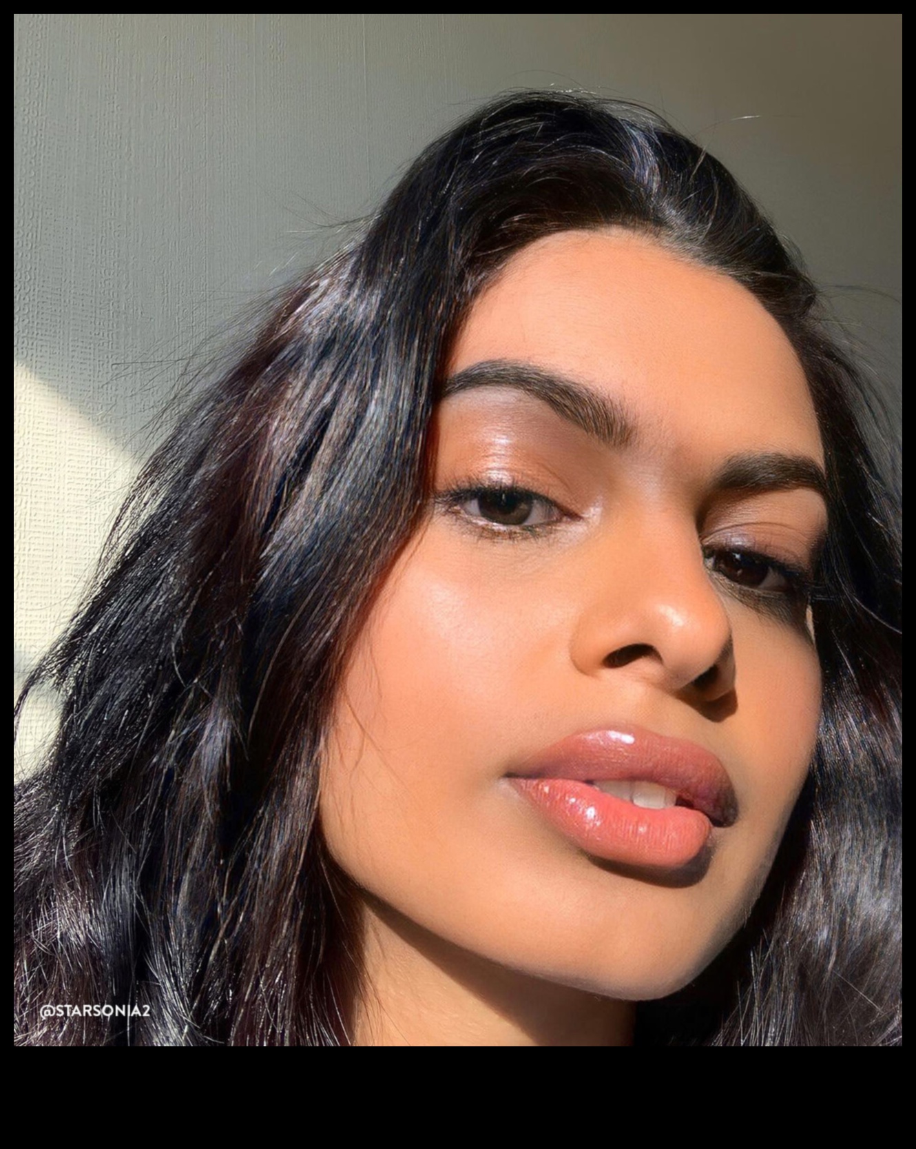 Καθημερινό μακιγιάζ για διαφορετικούς τύπους δέρματος: Προσαρμόστε τη ρουτίνα σας