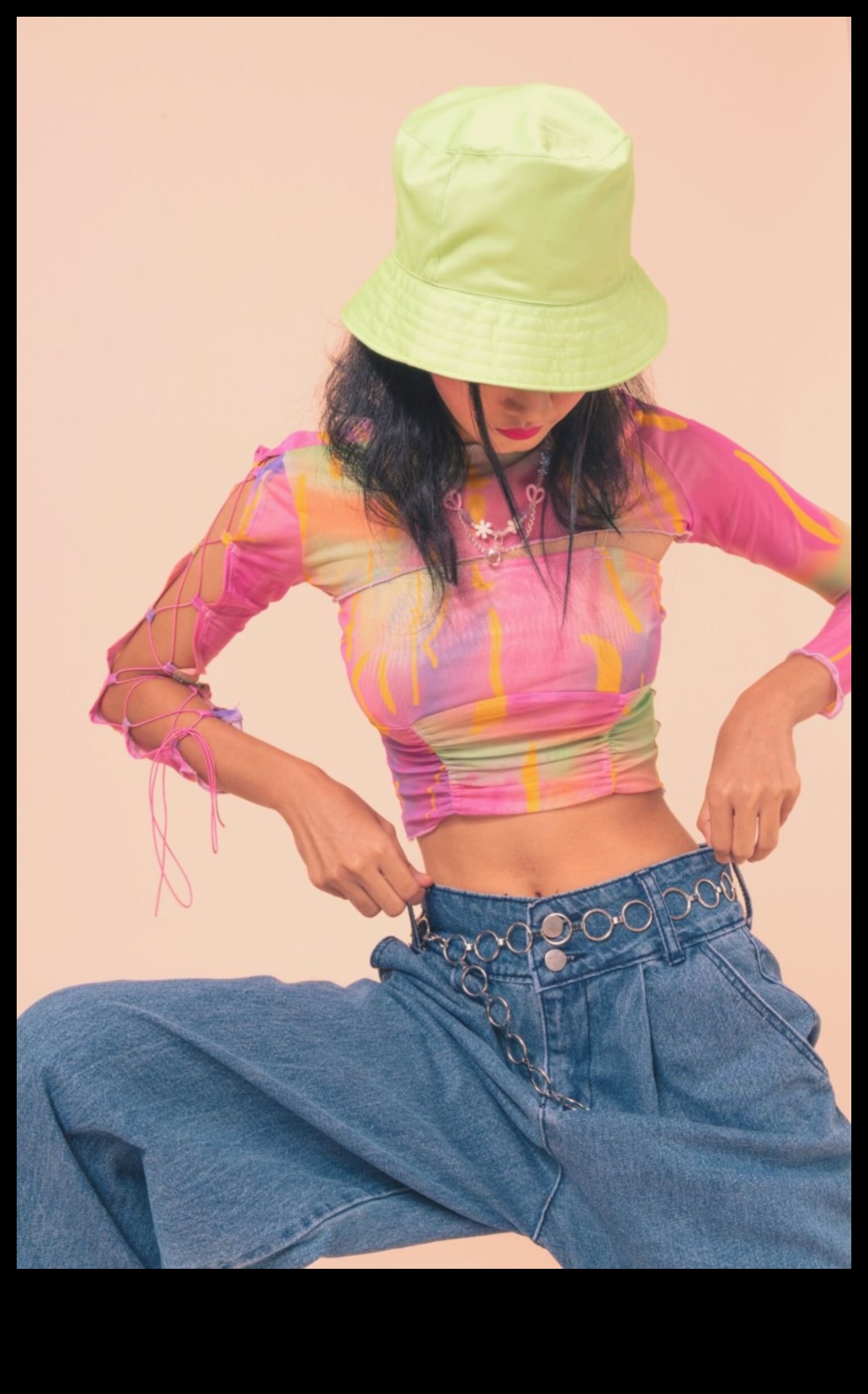 Tech and Trendy: Μοντέρνα ρούχα για τη σημερινή κομψή γυναίκα