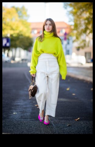 Τεχνικά και μοντέρνα ρούχα που είναι και κομψά και λειτουργικά για τη σύγχρονη γυναίκα