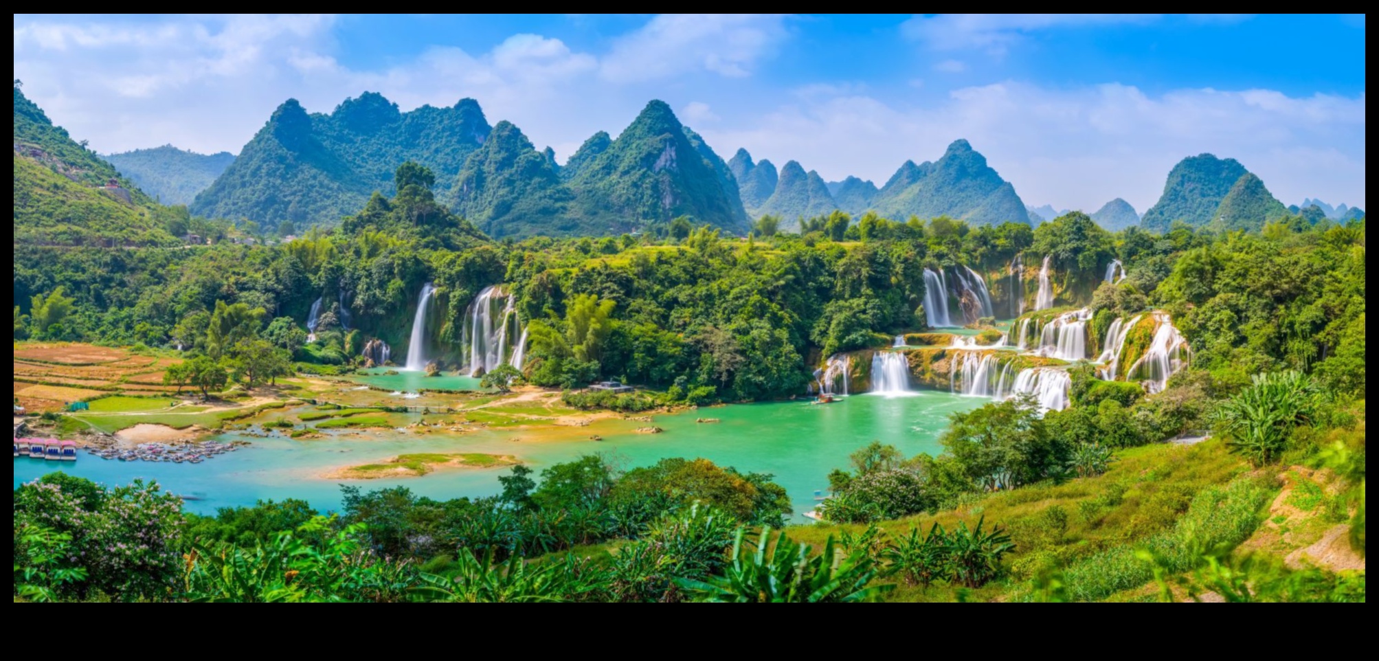 Beyond Horizons: Γραφικές Περιπέτειες Τοπίου