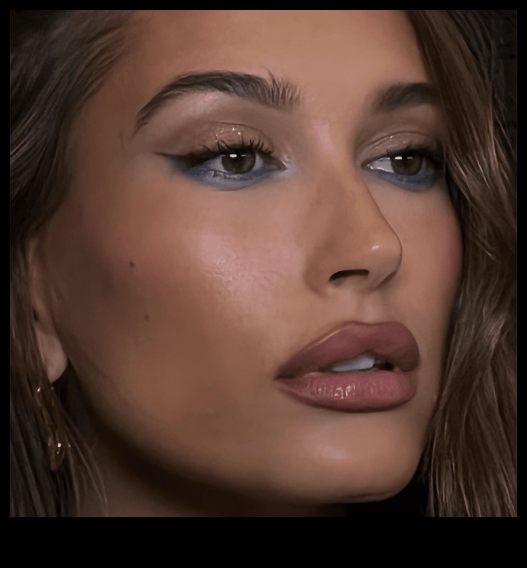 Από γυαλιστερά καπάκια έως γυμνά χείλη: Μοντέρνες ανατροπές σε κλασικά φυσικά στυλ μακιγιάζ